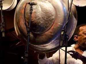 percussao-percussionista-nana-vasconcelos