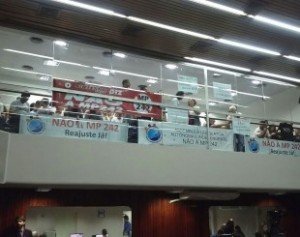 protesto-servidores-al-mp