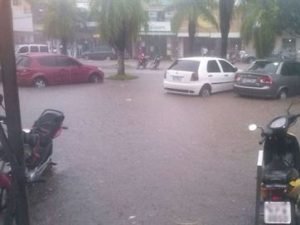 guarabira-alagado-chuva-centro