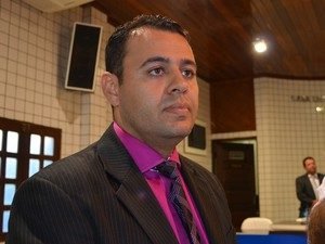 Presidente da Câmara Municipal de Cabedelo, vereador Lucas Santino.