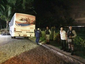 onibus_roubo_dirigindo