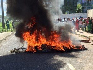 protesto_agente_limpeza