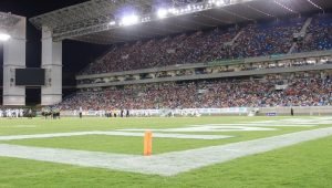 ESTADIO-FUTEBOL-AMERICANO