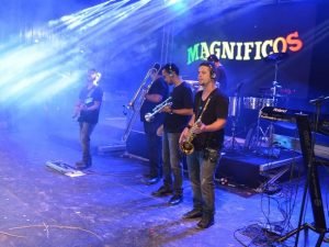 MAGNIFICOS