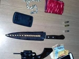 Material apreendido com o suspeito 