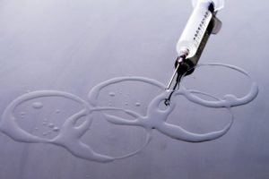 dopping-vacina-injecao-seringa-exame