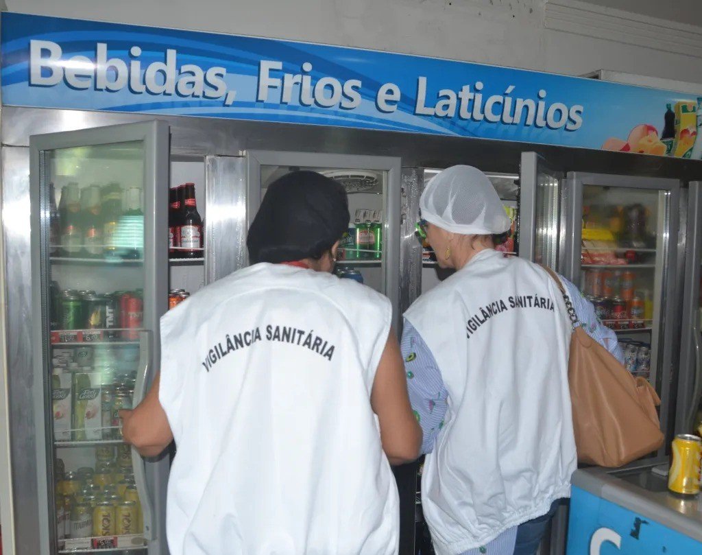 Atuação da Vigilância Sanitária busca prevenir riscos à saúde da